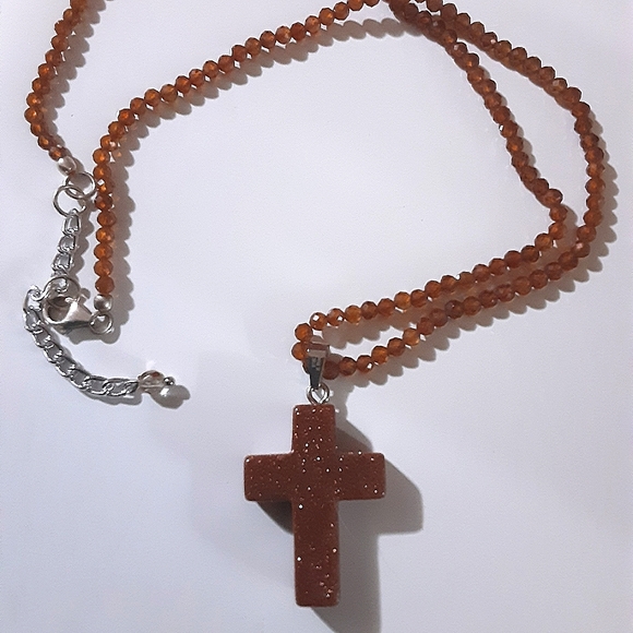 HESSONITE GARNET/GOLD SANDSTONE CROSS NECKLACE - Picture 1 of 5